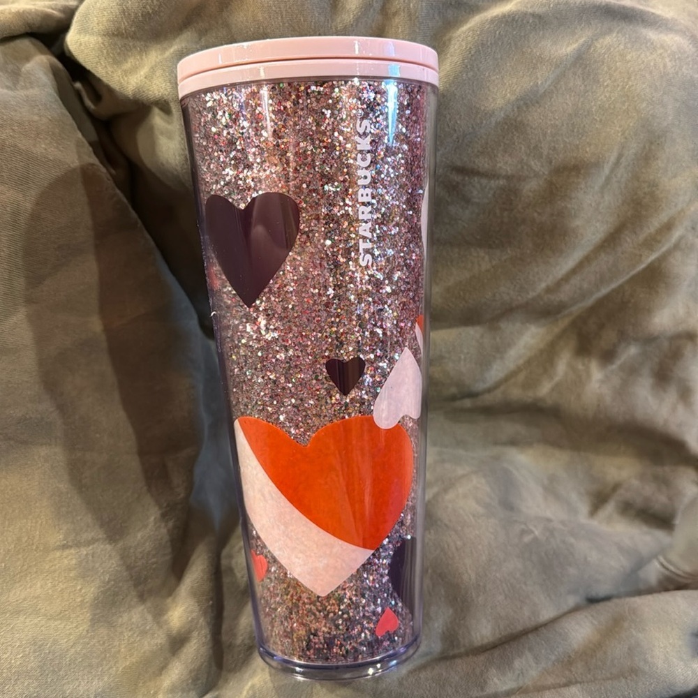Starbucks Valentine Glitter Heart Tumbler Cold Cup No Straw
